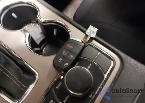 2016 Jeep Grand Cherokee Limited z USA, uszkodzony, nr VIN 1C4RJFBG1GC399284